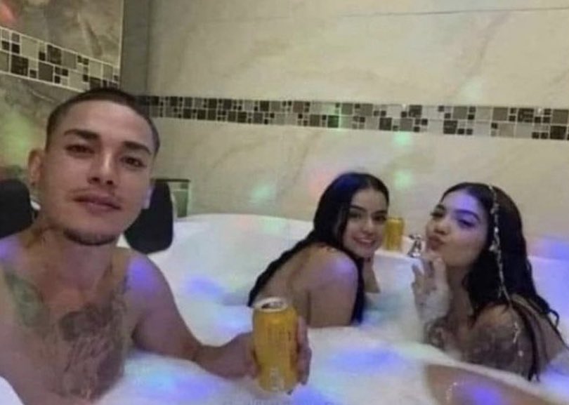 toxichoodboys's tweet image. This could be ME, YOU &amp;amp; your best friend but you’re selfish