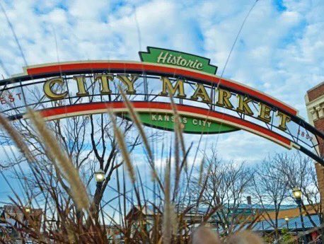 devon_kc's tweet photo. Devon’s Autism Driven Sweet Daddy Corn is selling at Merry Market/Kansas City River Market from 10-5 at booth 136 today.
Are you addicted yet?
Flavors: Original, Vanilla Rum, Cinnamon Habanero, Apple Pie and Gingerbread https://t.co/OLBF0fZv5U