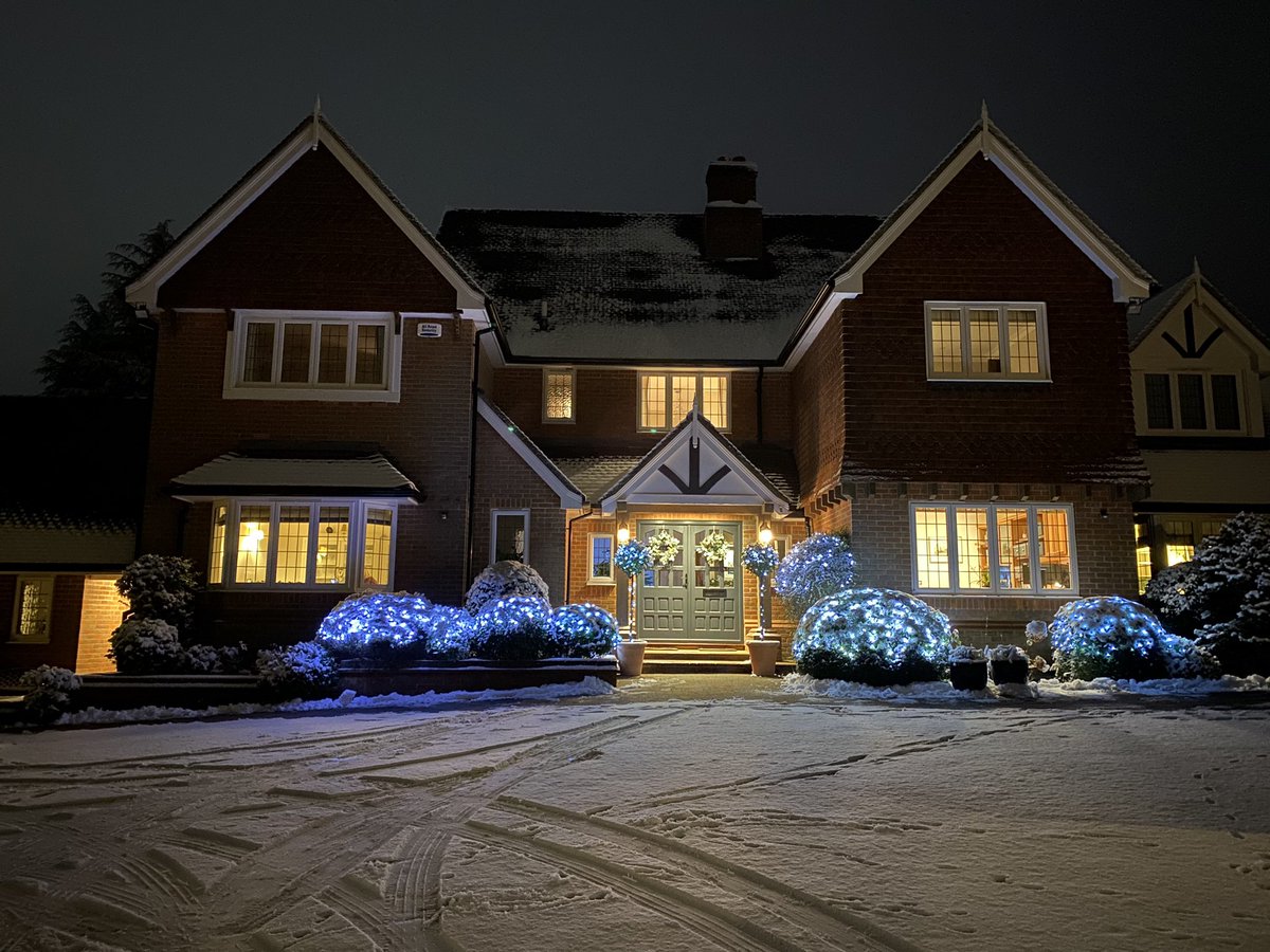 markrh7's tweet photo. It’s beginning to look a lot like Christmas…! https://t.co/2z7Ialfyhx