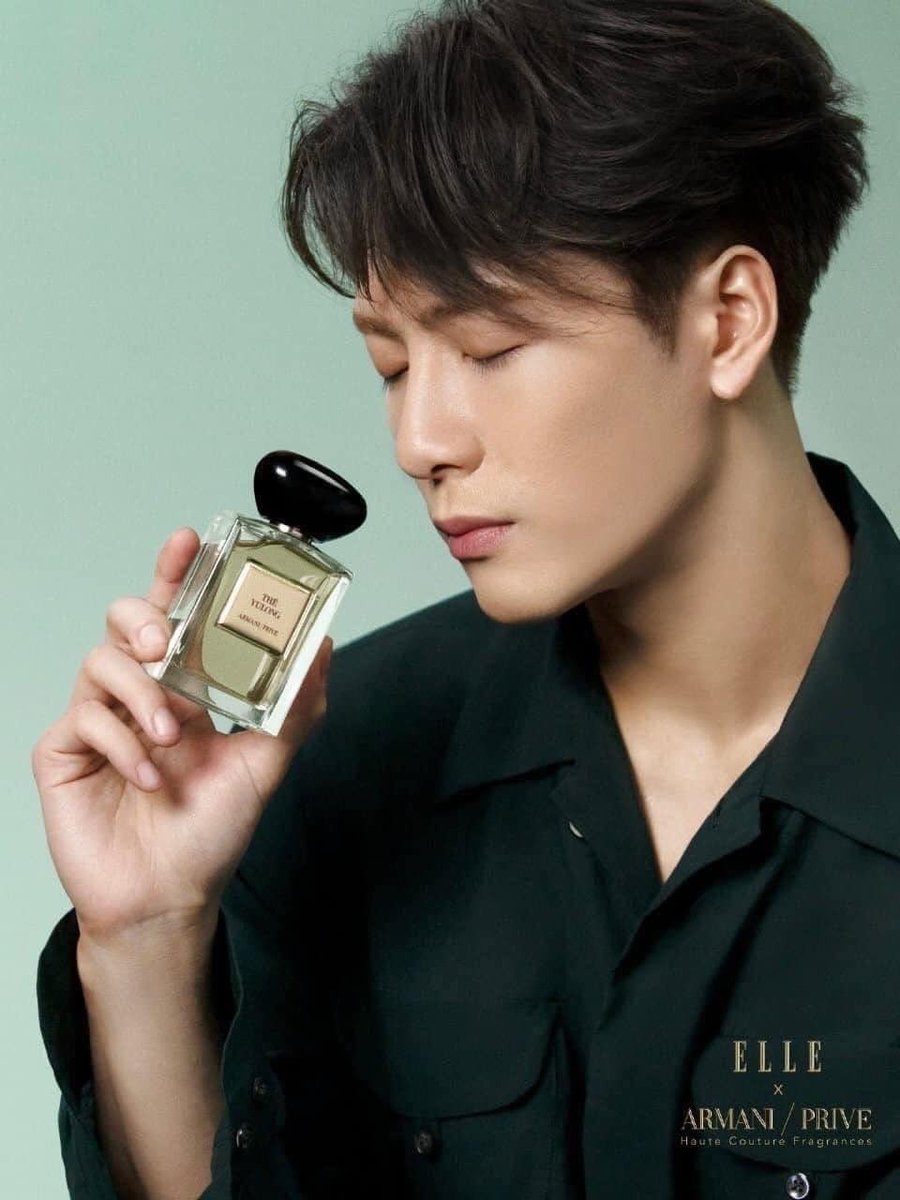 browndiary96's tweet photo. #brownupdate #พร้อมส่ง
♥︎ Giorgio Armani Prive The Yulong EDT 100ml♥︎
♡ rate item หหายากมากกก กลิ่นนี้เฮียใช้นาาา กลิ่นunisex มีความหอมใบชาด้วยค่ะ
❥ 8,900 ฿ ลดเหลือ 4,899฿ ✨ จำนวนจำกัดน้าาาา
#HowtoPerfect #ของมันต้องมี #น้ำหอม #น้ําหอมแท้ https://t.co/4PhlglLcbZ