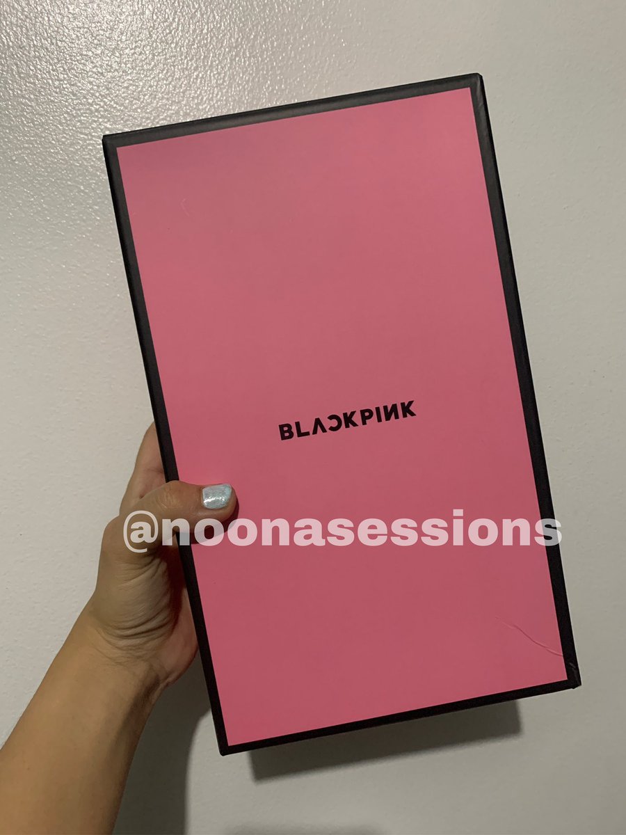 NoonaSessions's tweet photo. WTS LFB BLACKPINK 

Blackpink Hammerbong

Sold directly from Weverse. 

Php 2250 

MOD: Can do meet up around Alabang or SDD

MOP: Bank Transfer or Gcash https://t.co/FEJczPltJE