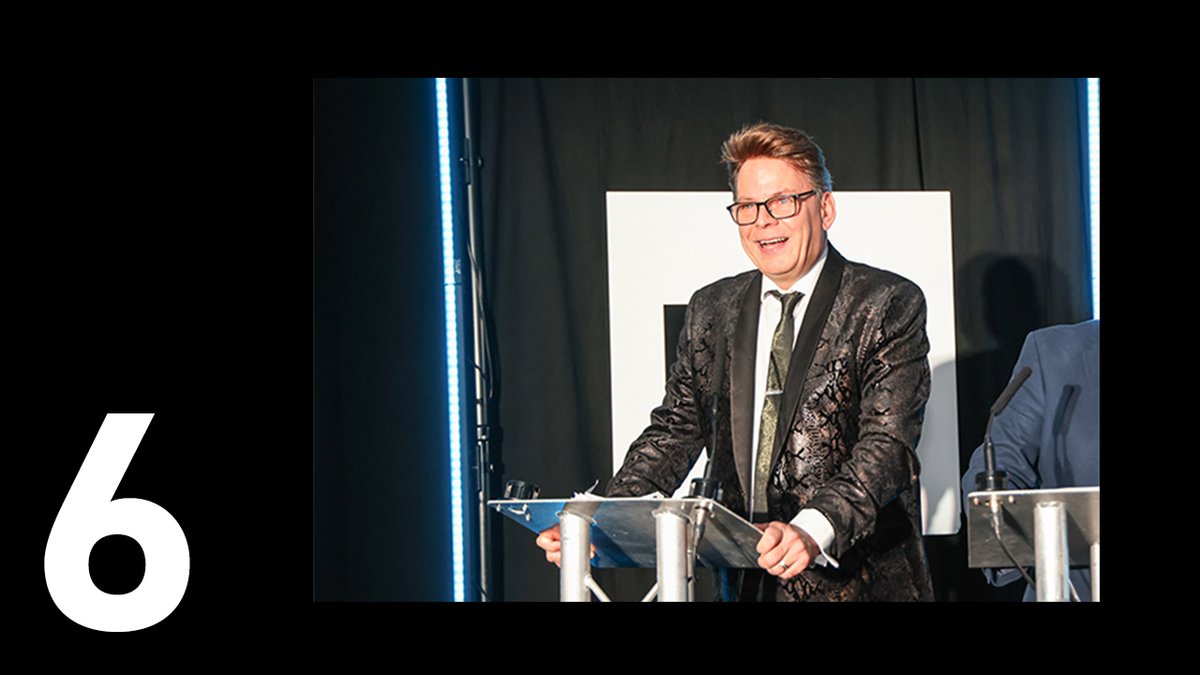 DowntownBusines's tweet photo. Pictured we have @jaceynormand who hosted both #WIBA22 and #COMBA22, @Phil_Oldershaw and @edjames_ who hosted #COBBA22, @PeteCityPrice our voice of god at #COLBA22 and #Livercool22, Jim Hancock who hosted #COMBA22 and @rossie7dj who was our host for #Livercool22. https://t.co/RyNAfKeDh6
