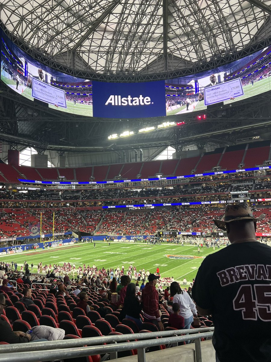 Almost that TIME!!! #GoEagles <a href="/antbanksatl/">FlomoKappa</a> <a href="/itsgoldenboyj/">Jared Stephens</a> #DMGB💯