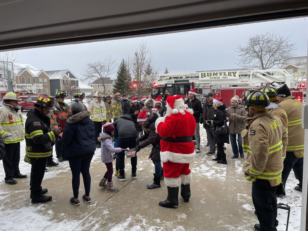 HuntleyFireDist tweet media