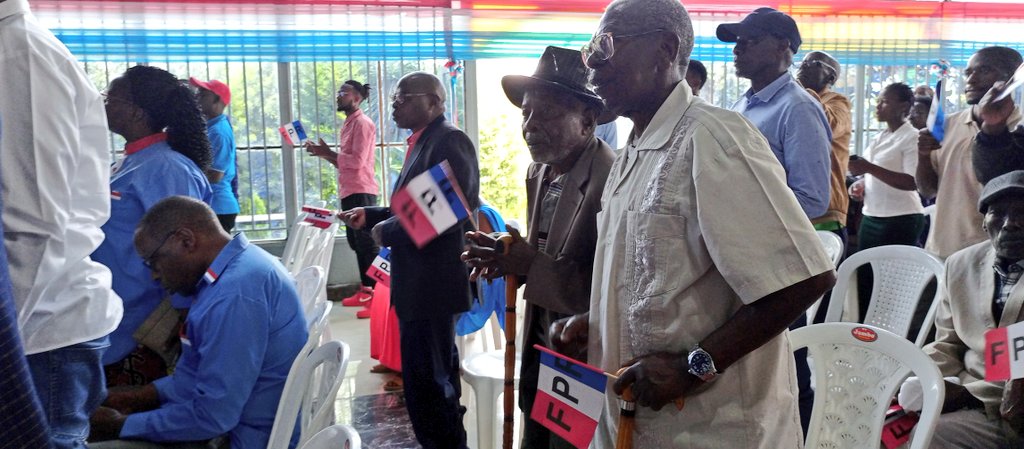 KamanziJeanBos3's tweet photo. Byari ibyishimo uyu munsi mu Kwizihiza Isabukuru y'imyaka 35 Umuryango RPF Inkotanyi umaze uvutse mu Kagari ka Mpenge, Umurenge wa Muhoza @MusanzeDistrict! Banyamuryango mwakoze cyaneee! @ramuli_janvier @AMpuhwe @NyirarugeroD @RpfMusanze @UrugagaI @manzijp @MMusanze @rpfinkotanyi https://t.co/8kRoKTz21m