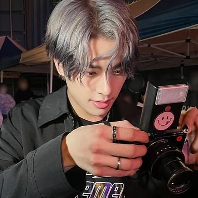 intohsj's tweet photo. #simshin few tweets au β jaka jiya
wejangan dari mas https://t.co/mrYwf7CUSJ