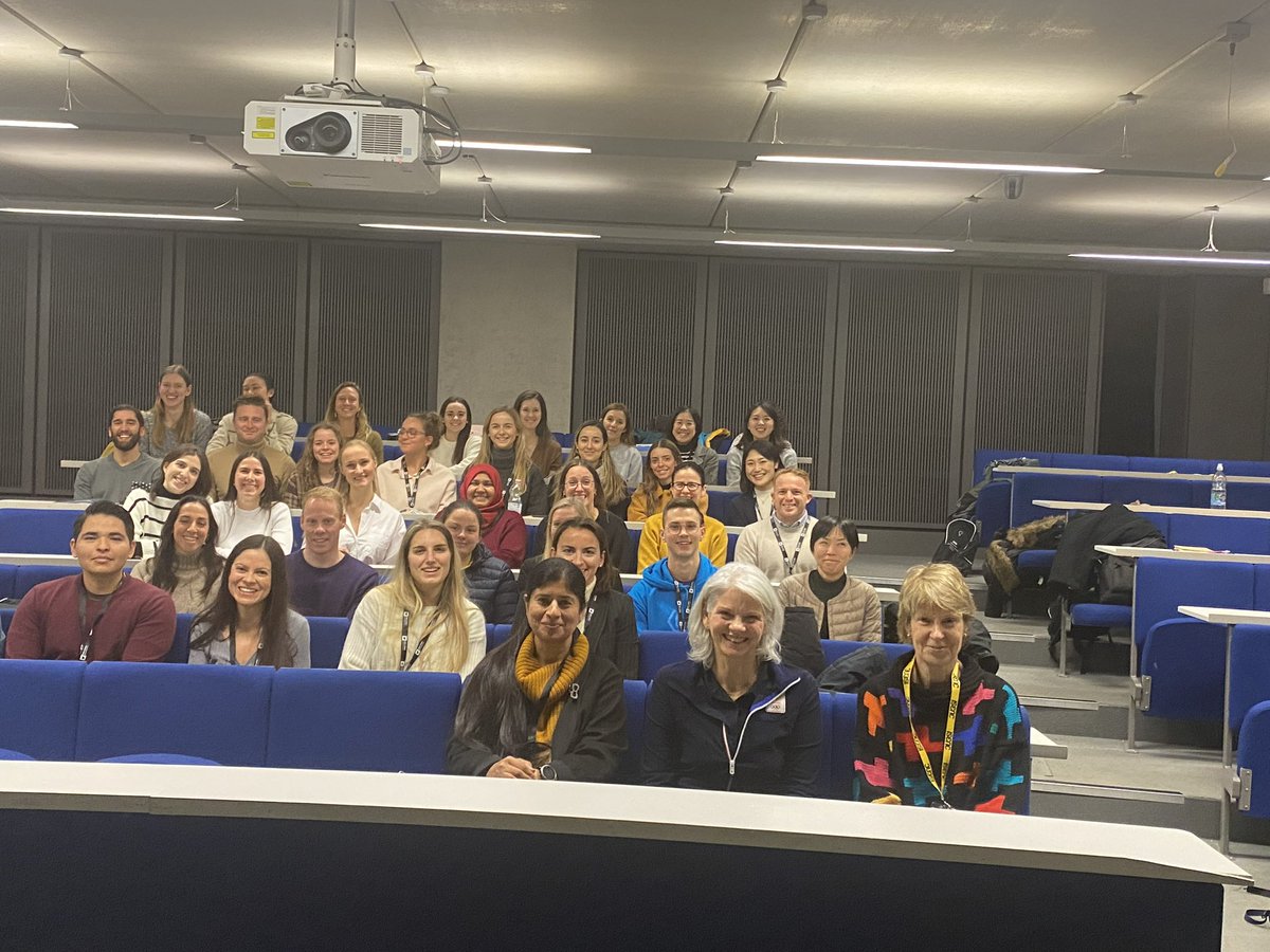 _sportsoracle's tweet photo. Great pre ISENC @sportexercise session with some of the IOC Diploma in Sports Nutrition students and graduates! https://t.co/d1IgULggYS