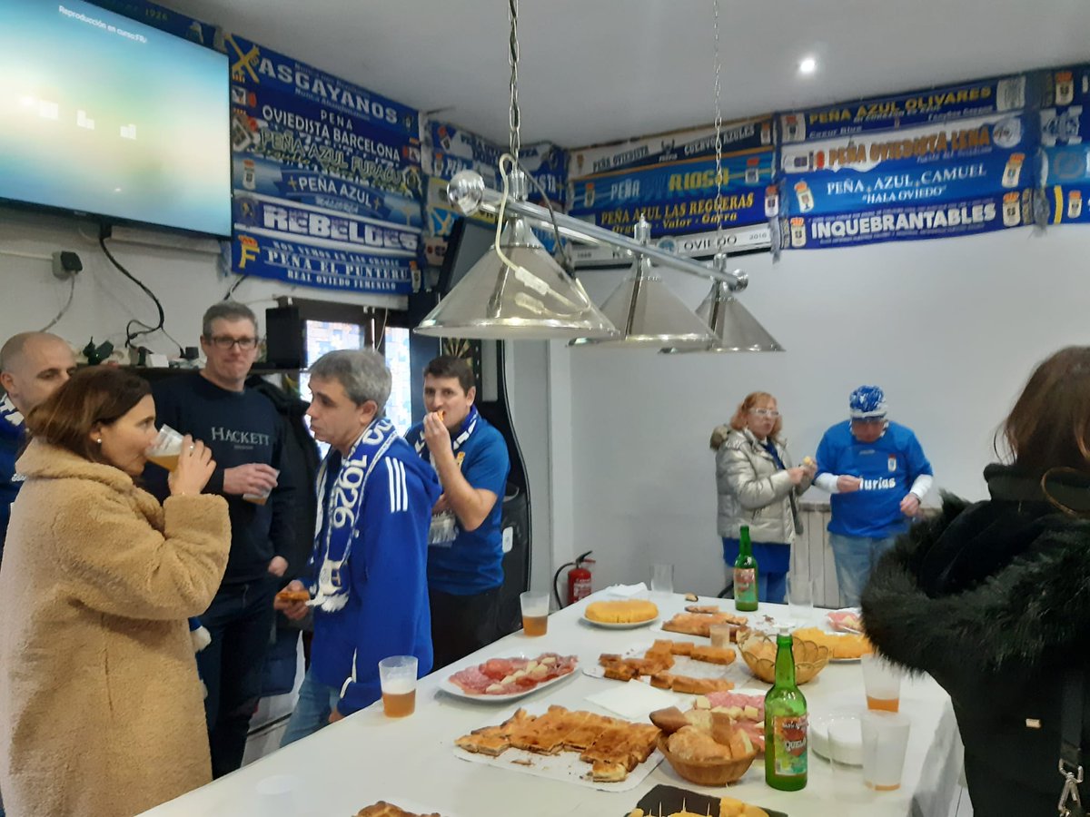 orgullocarbayon's tweet photo. Una vez cargadas las baterías, nos vamos!!!
Que tenemos una cita
c/c: @RealOviedo @APARO_ROCF
#GanarAEsos
#GuadianesDelOrgullo
#SoloRO
#EntrenarParaGanar https://t.co/B8oOgGbVtP