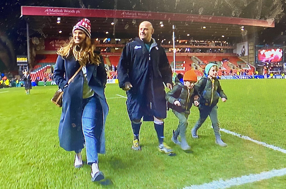 Nick Mullins on Twitter "Daddy Bear. At the end of his 300th game for