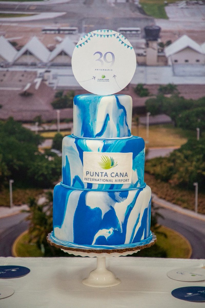 Celebramos los 39 años del #PuntaCanaInternationalAirport brindando servicios aeroportuarios eficientes y de calidad. Continuaremos innovando para seguir asumiendo los desafíos de la industria y cada año renovamos nuestro compromiso con el desarrollo de nuestro país.