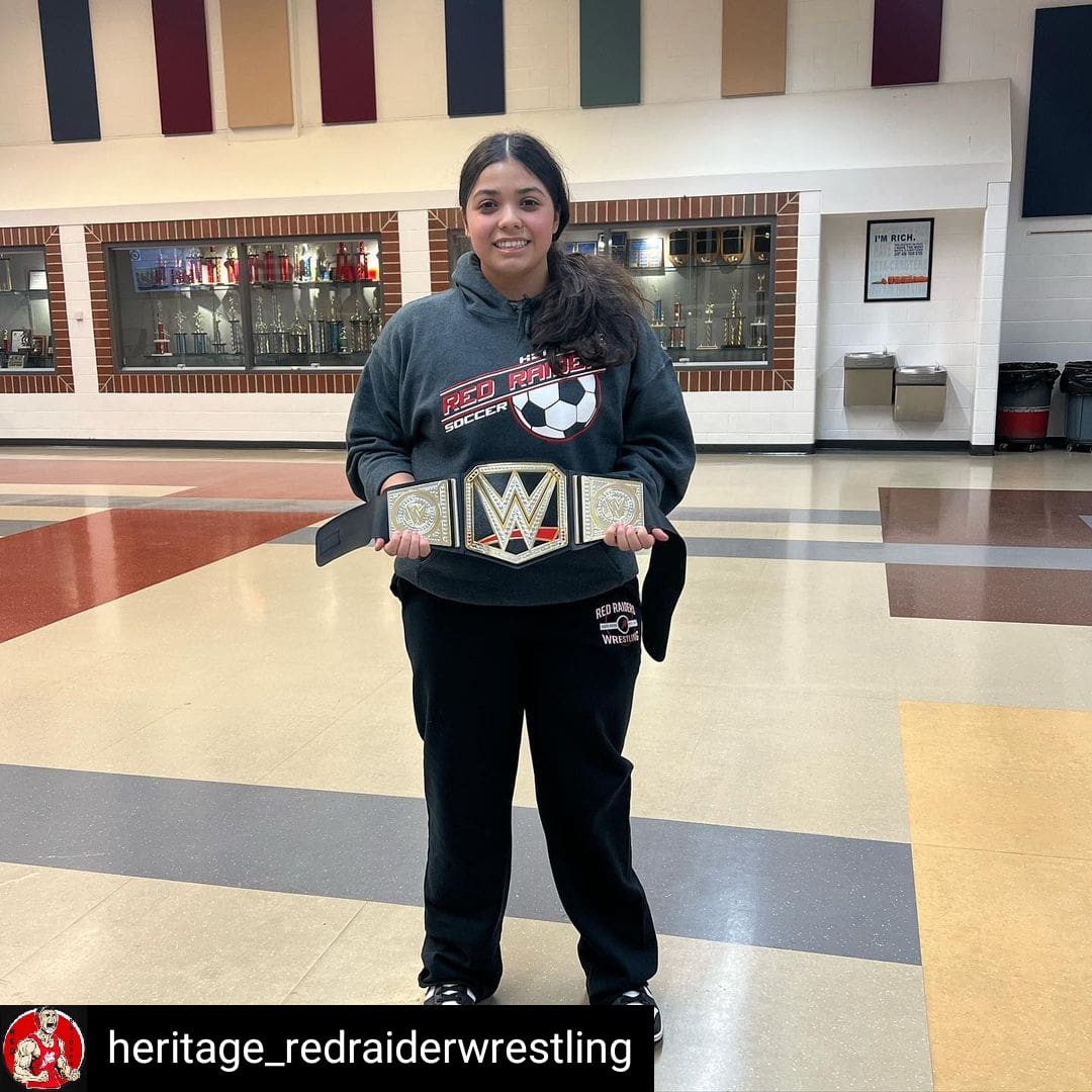 Queen of the mat award this week goes to Giselle! She had her first ever match the and came out with her first pin in 29 seconds

Reposted from @heritage_redraiderwrestling <a href="/HeritageRaiders/">Heritage Red Raiders</a> #HMS