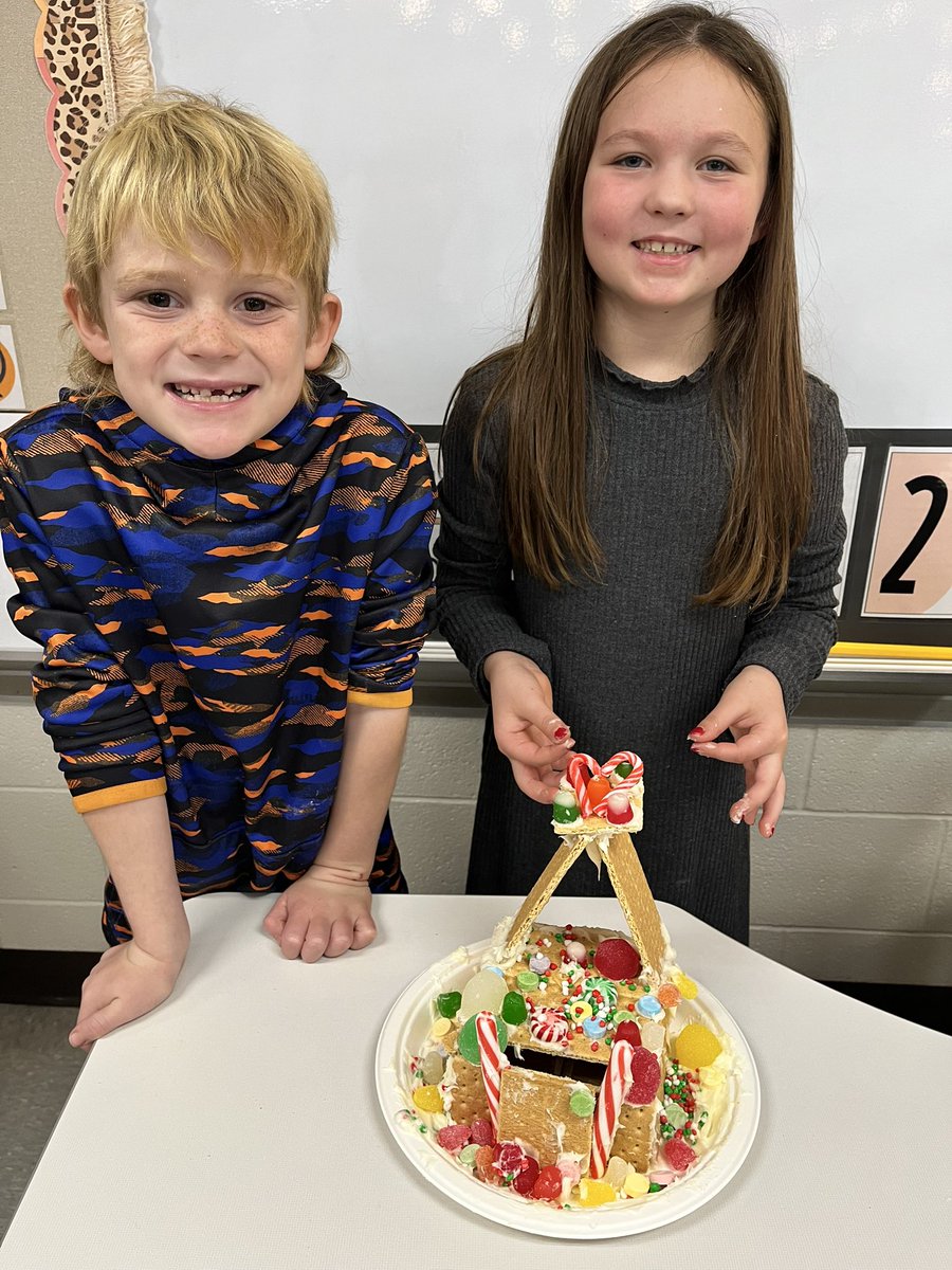 Mrs. Brenize tweet media