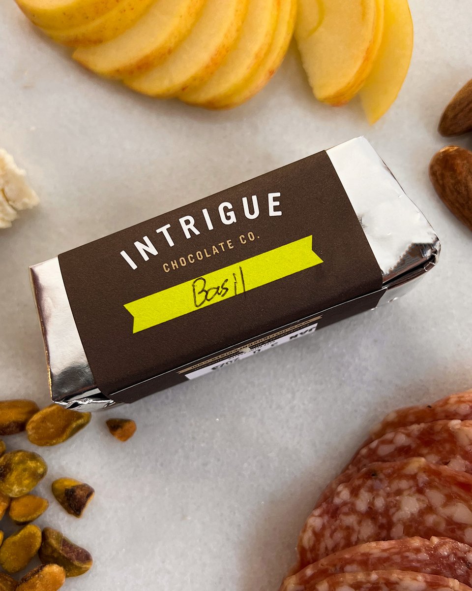 Intrigue Chocolate tweet media