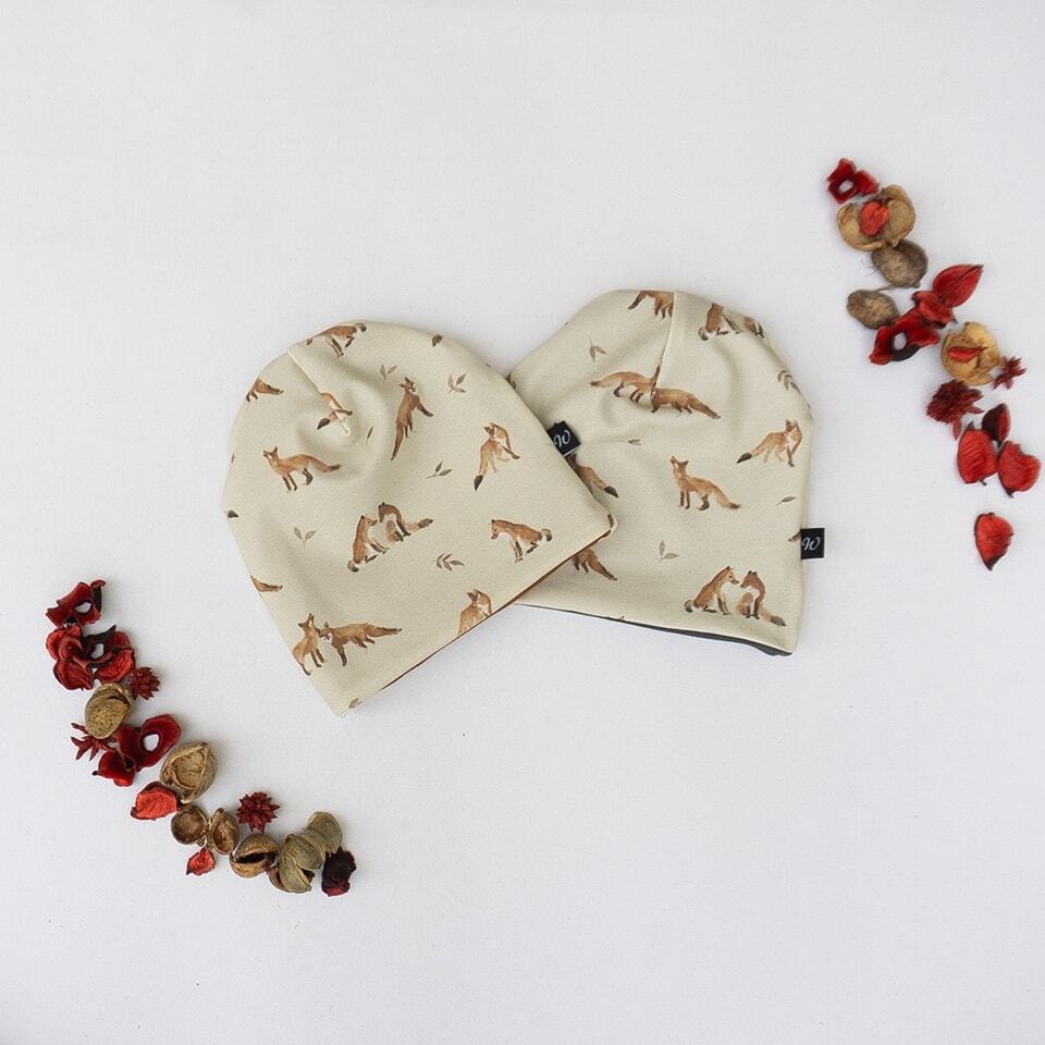 _wildlings's tweet photo. Playful fox beanies to match. Or, simply spruce up your winter outfits and add cuteness overload.

Beanies are all dual layered and fully reversible.
.
.
.
#wildlingsapparel #supportsmallbusiness #ethicalfashion #handmadeincanada #europeanfashion #ecofri… https://t.co/z44371FyDa https://t.co/opDB5hSCga