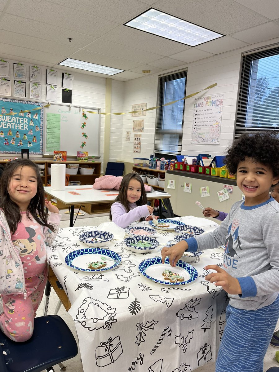 Carly Marx tweet media