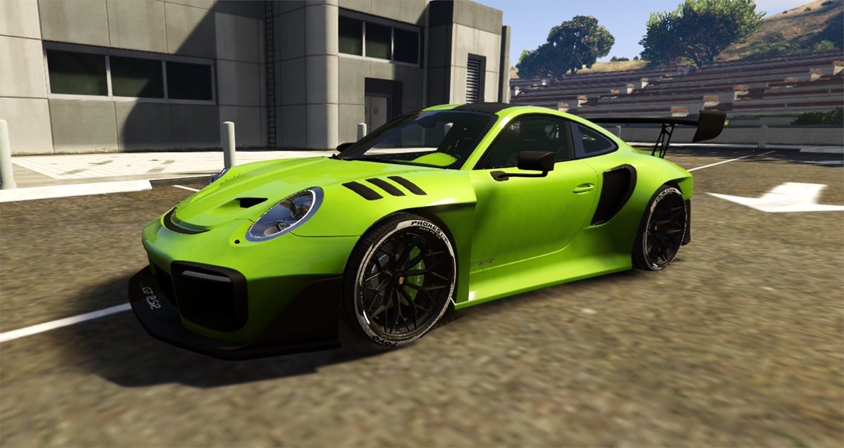 PMARP_Network's tweet photo. ✨NEW CAR ADDITION ✨
Introducing one of our newest additions to the S Class fleet:
The Porsche 911 GT-RSR 🎉
This two seater will get your around the city in style and speed. https://t.co/QicpyenlPV