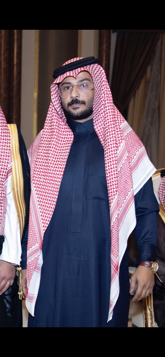 al3redan's tweet photo. نهنئ ابن العم /رايد بن عيد بن منور #الوثيري #السبيعي العنزي
بمناسبة ترقيته للمرتبة السادسة بالنيابه العامة ألف ألف مبروك 
عقبال أعلى المراتب تستاهل يابوعيد
🌹
 #حساب_العريدان_الرسمي https://t.co/G4p5u4fDRF