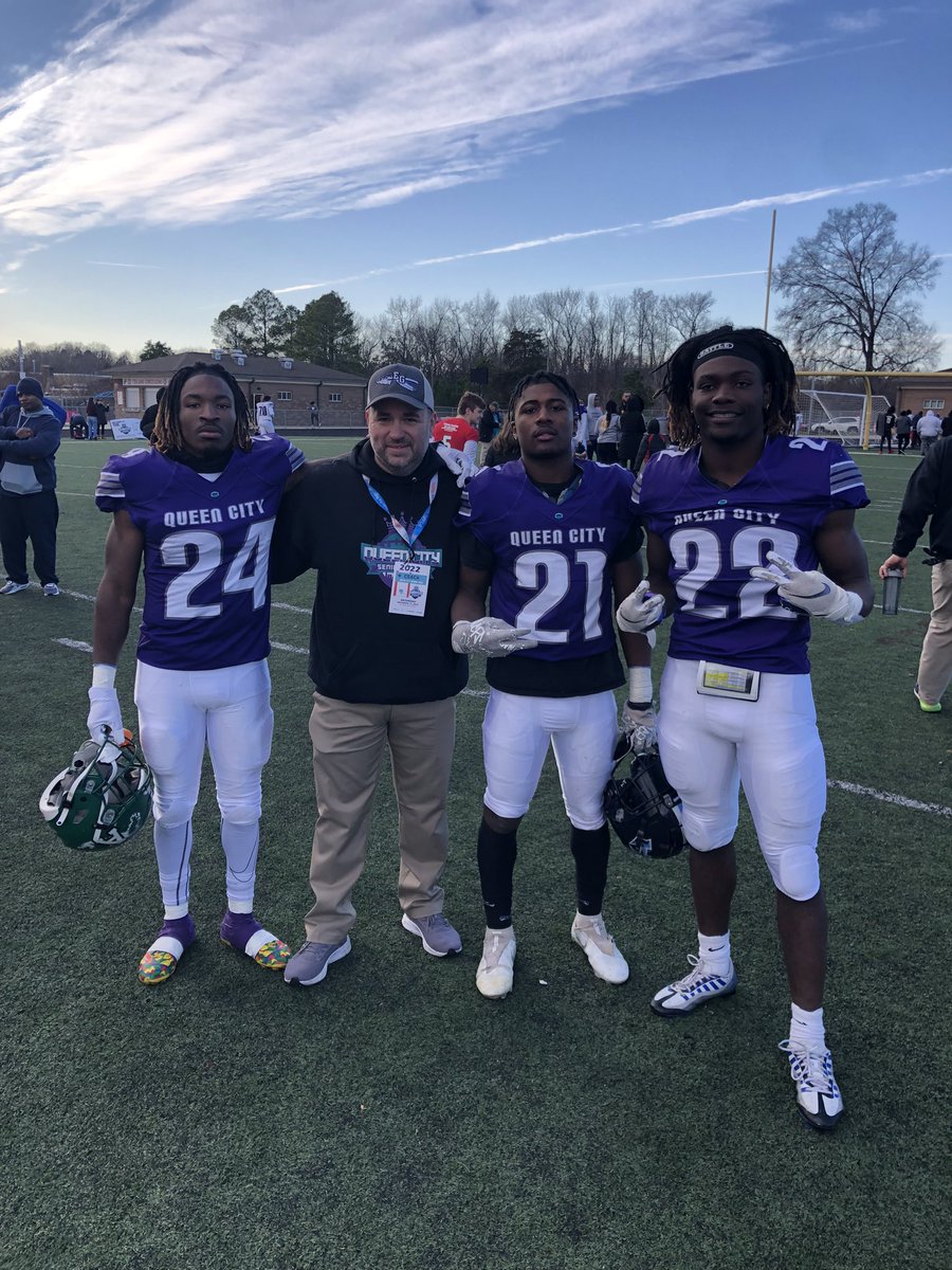 JT Postell (@coachpostell) on Twitter photo So grateful to have worked with this group during the past week!
<a href="/carmelobess4/">Carmelo The “Beast “ Bess</a> <a href="/Chris21brezzy/">Chris brown</a> <a href="/HowellJawarn/">Jawarn Howell</a> <a href="/qc_seniorbowl/">Queen City Senior Bowl #WeHaveCharlotte</a> So grateful to have worked with this group during the past week!
<a href="/carmelobess4/">Carmelo The “Beast “ Bess</a> <a href="/Chris21brezzy/">Chris brown</a> <a href="/HowellJawarn/">Jawarn Howell</a> <a href="/qc_seniorbowl/">Queen City Senior Bowl #WeHaveCharlotte</a>