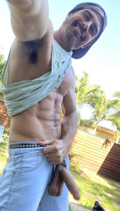 Have a great weekend! https://t.co/NyD1lcuRTU<a href="/tag/dick"class="tags"><span>#dick</span></a>