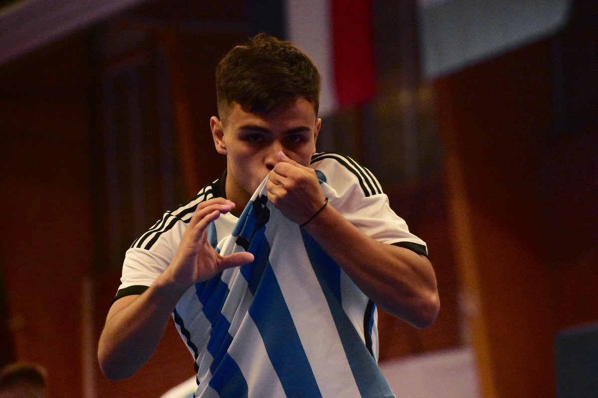 #CuervosDeSelección 💙🇦🇷❤️

La Selección Argentina Sub 20 de Futsal que componen Enzo Báez y Lucas Forastiero se consagraron campeones en suelo francés de la Winter Futsal Cup Sub21 🏆

¡Felicitaciones a todo el plantel y en especial a nuestro jugadores! 💪🏻

¡#VamosCiclón!  👊🏻