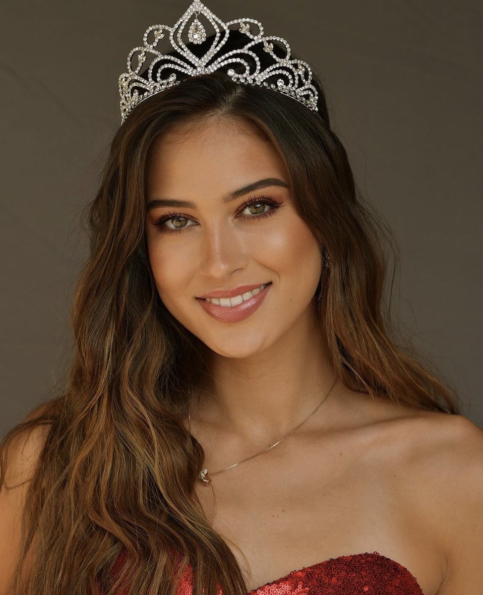 jenn9source's tweet photo. Tu soutiens qui ?
❤️ Fav pour Miss Auvergne
🔄 RT pour Miss Franche Comté
#MissFrance #MissAuvergne #MissFrancheComte #MissFrance2023 https://t.co/asH0wZON48