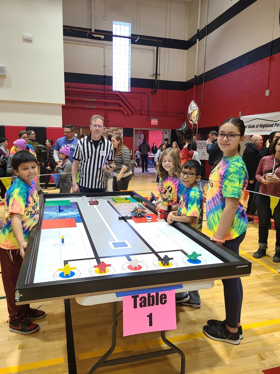 MsTsimogiannis's tweet image. Thank you @112foundation and @bsteinbach  @otmonarchs having #funwithlegos #Robotics @D112Teachers @NSSD112 #SomosOT #112Leads #STEMeducation