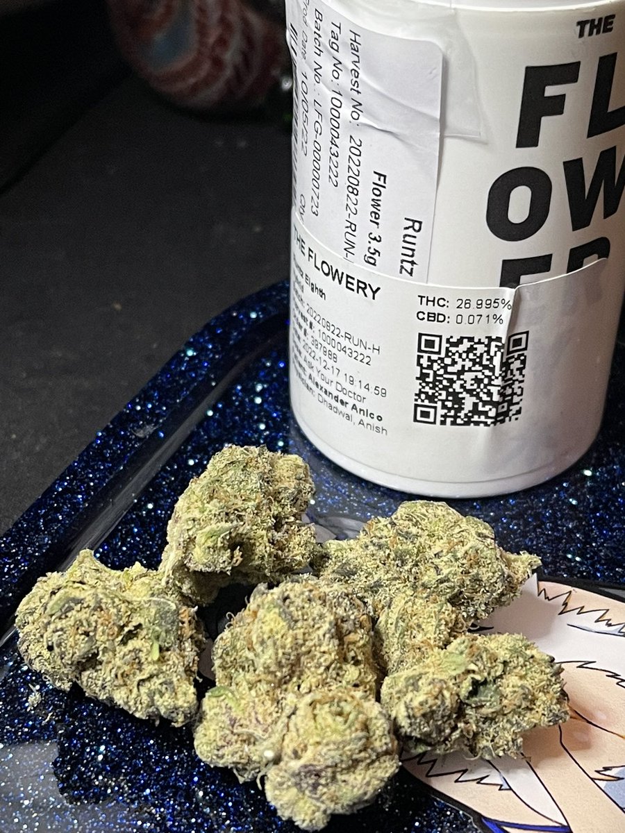BrickellBud420's tweet photo. @runtz @TheFloweryFL 26.995% #cannabis https://t.co/IBWQRZaEGJ