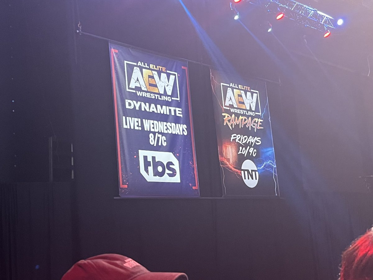 Get on our level! #AEWDark <a href="/AEW/">All Elite Wrestling</a>