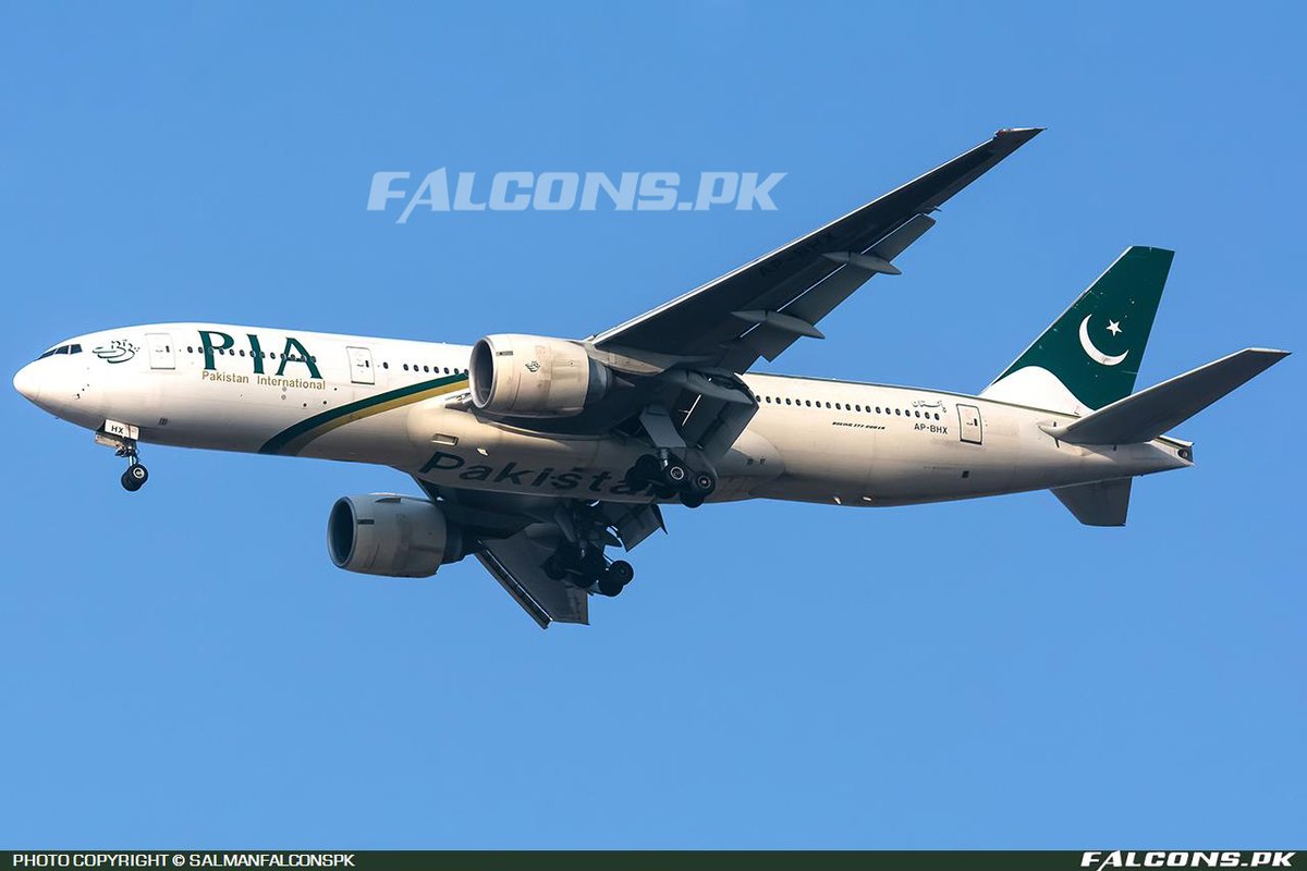 PAFFalconsPK's tweet photo. #PIA Boeing 777-240(ER), Reg: #APBHX @FalconsSpotters
https://t.co/wRSwMx18Ok
#PakistanInternationalAirlines #AviationPhotography #FalconsSpotters https://t.co/H8rEM0nxKH