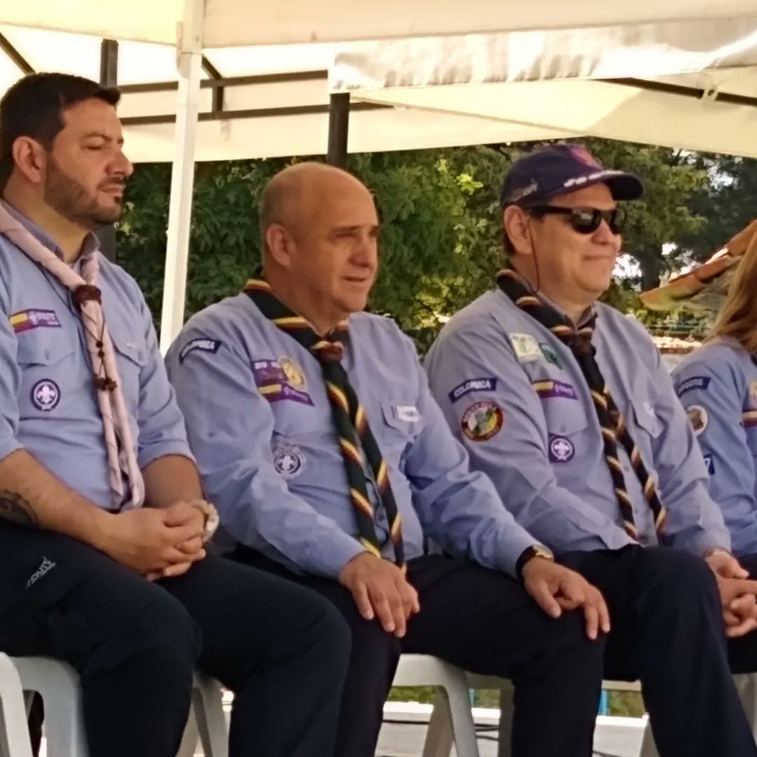Scouts de Bogotá tweet media
