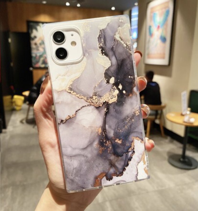 بالطلب المسبق ⭕️⭕️
من ايفون 6 لحدي 14 pro max 
السعر 2,300ج