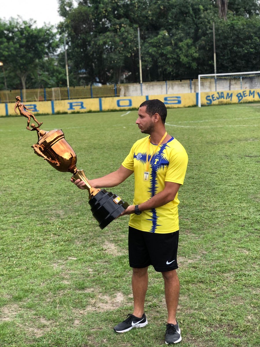 denerborges01's tweet photo. #Campeão 🏆
Campeonato Iguaçuano de Futebol (Sub: 23) Tradição F.C 🇺🇦 https://t.co/XP4eaTeWMC