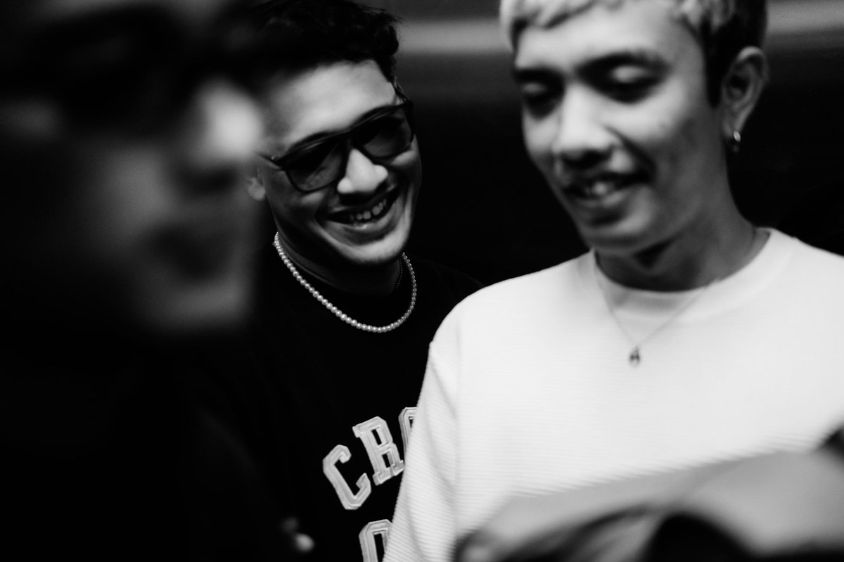 ConcertMoments3's tweet photo. https://t.co/NhXkuM7UoD