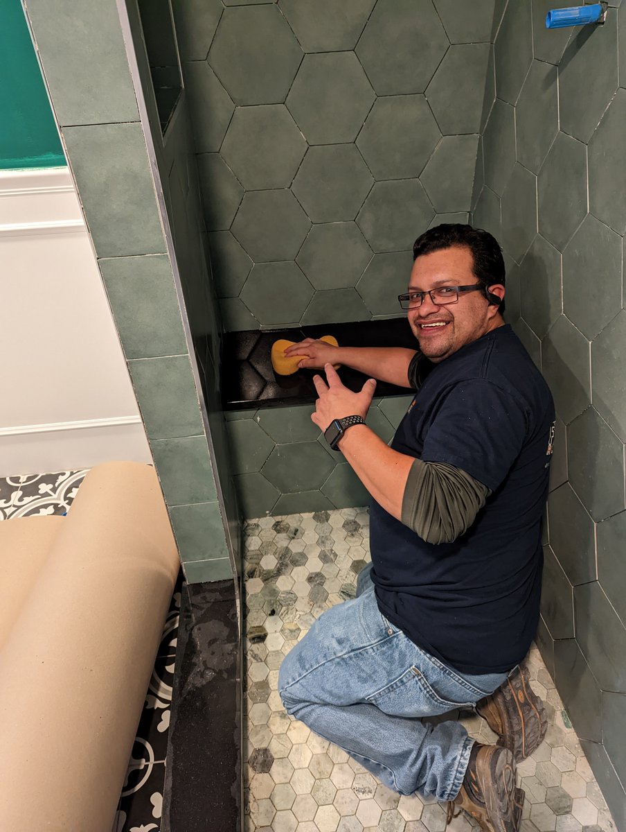 FBrenovations's tweet photo. The shower bench is ready, its black marble top matching the threshold. It truly is about the details.
#firebellyeffect #bathroom #shower #remodel #construction #building #interior #contractor #house #decor #homedesign #dmv #AlexandriaVA #Alexandria #ArlingtonVA #washingtondc https://t.co/HIXyvz8aU1