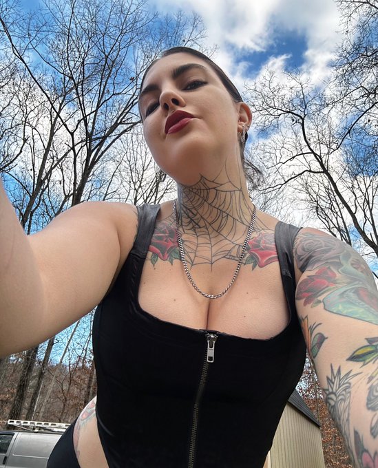 you can fuck me but don&rsquo;t fuck with me. https://t.co/HefWAx0Wg0<a href="/tag/xxx"class="tags"><span>#xxx</span></a>