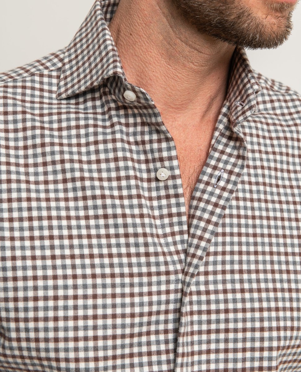 ParmaPini's tweet photo. Our brown and grey vichy shirt is Subtle but just festive enough for your next holiday gathering.
https://t.co/1MKnUZU3bB
#piniparma #newcollection #wintercollection #menslooks #winterlooks #italianstyle #madeinitaly #camelcoat #checkeredshirt #checked #cableknits #italianmade https://t.co/0xYTyqrTXG