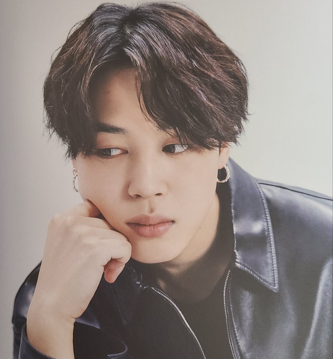 jimipics's tweet photo. this jimin.. https://t.co/rkrLyZAeC3