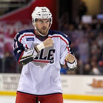 Fan favourite Brett Gallant scored the game winner today as the Cleveland Monsters beat the Laval Rocket 7-4.

This is the first game-winning goal in Gallant's 469 game AHL career. 

#AHL #PEI #Gallant #HockeyTwitter #CBJ <a href="/gally44/">Brett Gallant</a>