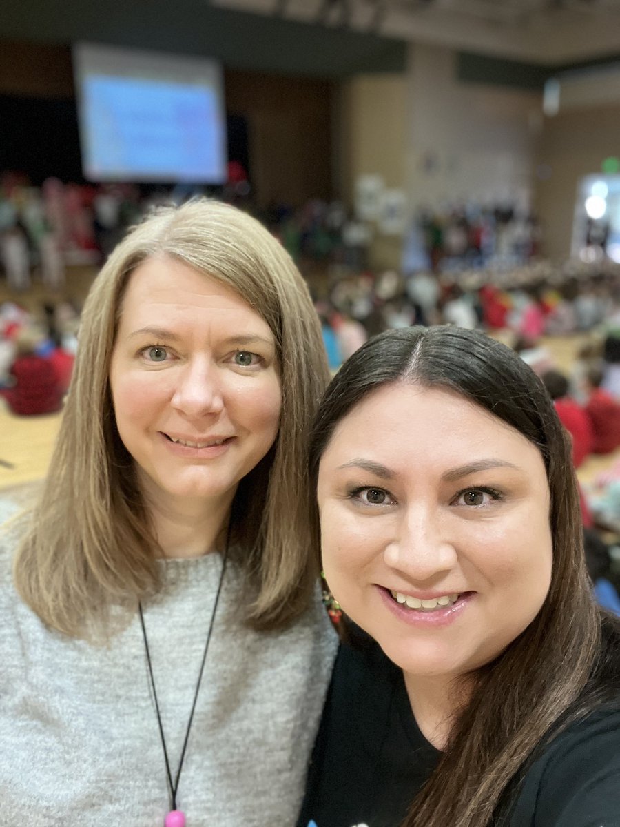 MusicTeacherAV's tweet photo. Yesterday we had a Holiday Sing Along double feature! @jenchitmon and I revamped our playlist, and the kids have spoken…“Hot Cup of Cocoa” is their new favorite! Thanks to Ms. Redditt for the recommendation Now Winter Break can begin! #jrerocks https://t.co/aSmfB3FkpB