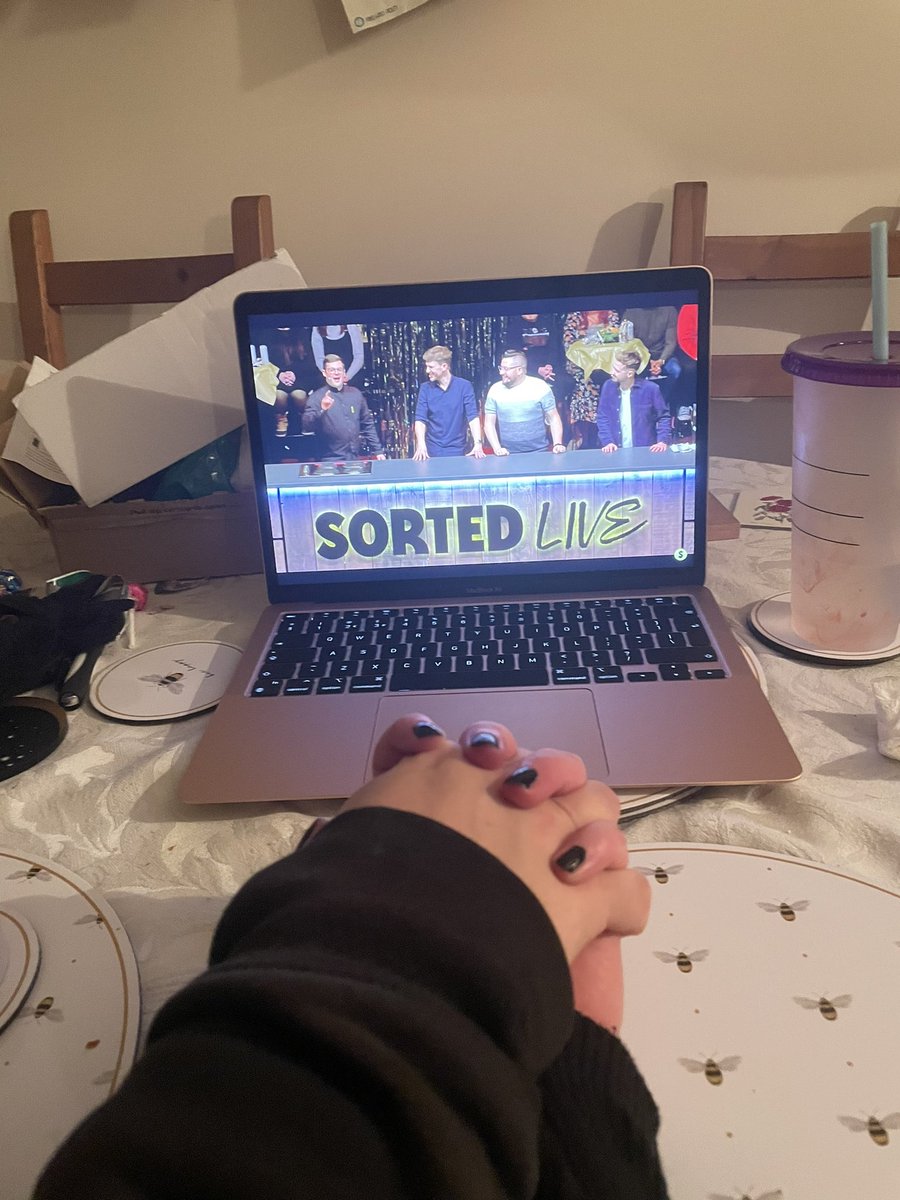 purpleZomBry's tweet image. Date night watching #sortedlive with love from wales ❤️