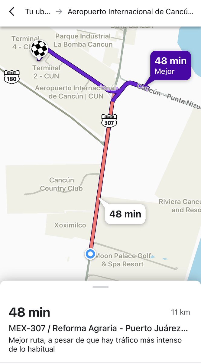 QuAkEr_CaNcUn's tweet photo. Colapsa la entrada al #aeropuerto de #cancun #sct #temporadaalta2022 https://t.co/ZK9SwEuVUU