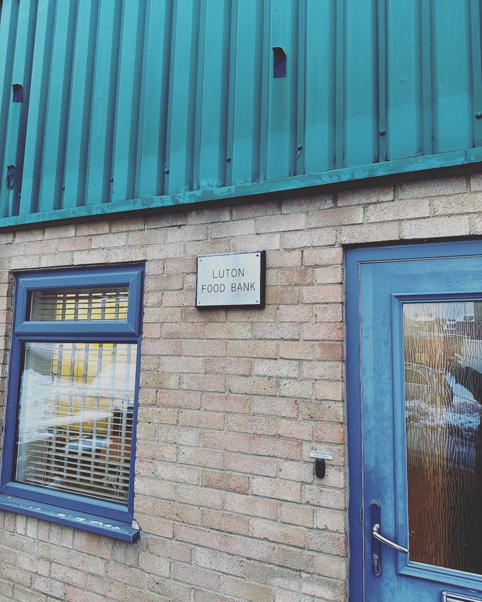 IKarakashev's tweet photo. Here at Urban Evolution, we aim to give back, that's why, this year, we are asking our tenants and staff to donate what they can to local food banks. With the increasing rise of living, it's harder than ever to have the means to live. https://t.co/0Kw57VxaWa