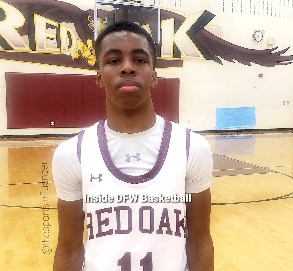 HeadsUpSI's tweet photo. #HEADSUP #InsideDFWBball 
Desoto  75
Red Oak  62
Final 

Deshawn Crawford scored a game-high 21pts and 
Arrington Cooper added 16pts  

Michael Gatewood led Red Oak with 16pts https://t.co/WmjHmsrC40