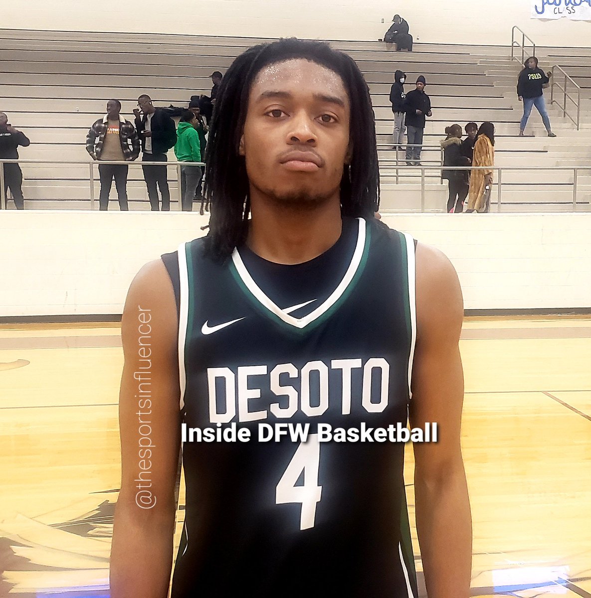 HeadsUpSI's tweet photo. #HEADSUP #InsideDFWBball 
Desoto  75
Red Oak  62
Final 

Deshawn Crawford scored a game-high 21pts and 
Arrington Cooper added 16pts  

Michael Gatewood led Red Oak with 16pts https://t.co/WmjHmsrC40