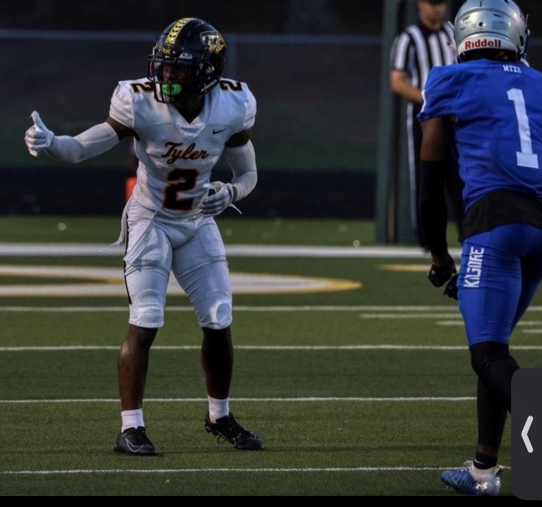 Safety/Corner/Nickel
Juco stats 
75 Tckls
13 PBU
5 TFLS
1 INT
0 Td Coverage snap
4.40 Speed
3.85 Shuttle 

hudl.com/v/2Fqcxt