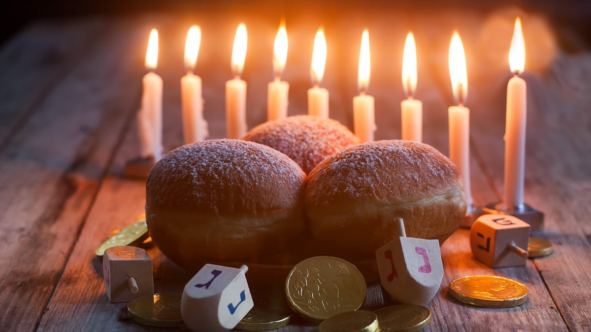 healing_ma's tweet photo. https://t.co/Q3mY2f0vCt

#Hannukah is a widely celebrated Jewish holiday that occurs each year in the winter. Let’s explore the story behind this special holiday. https://t.co/jJ2U313aGX
