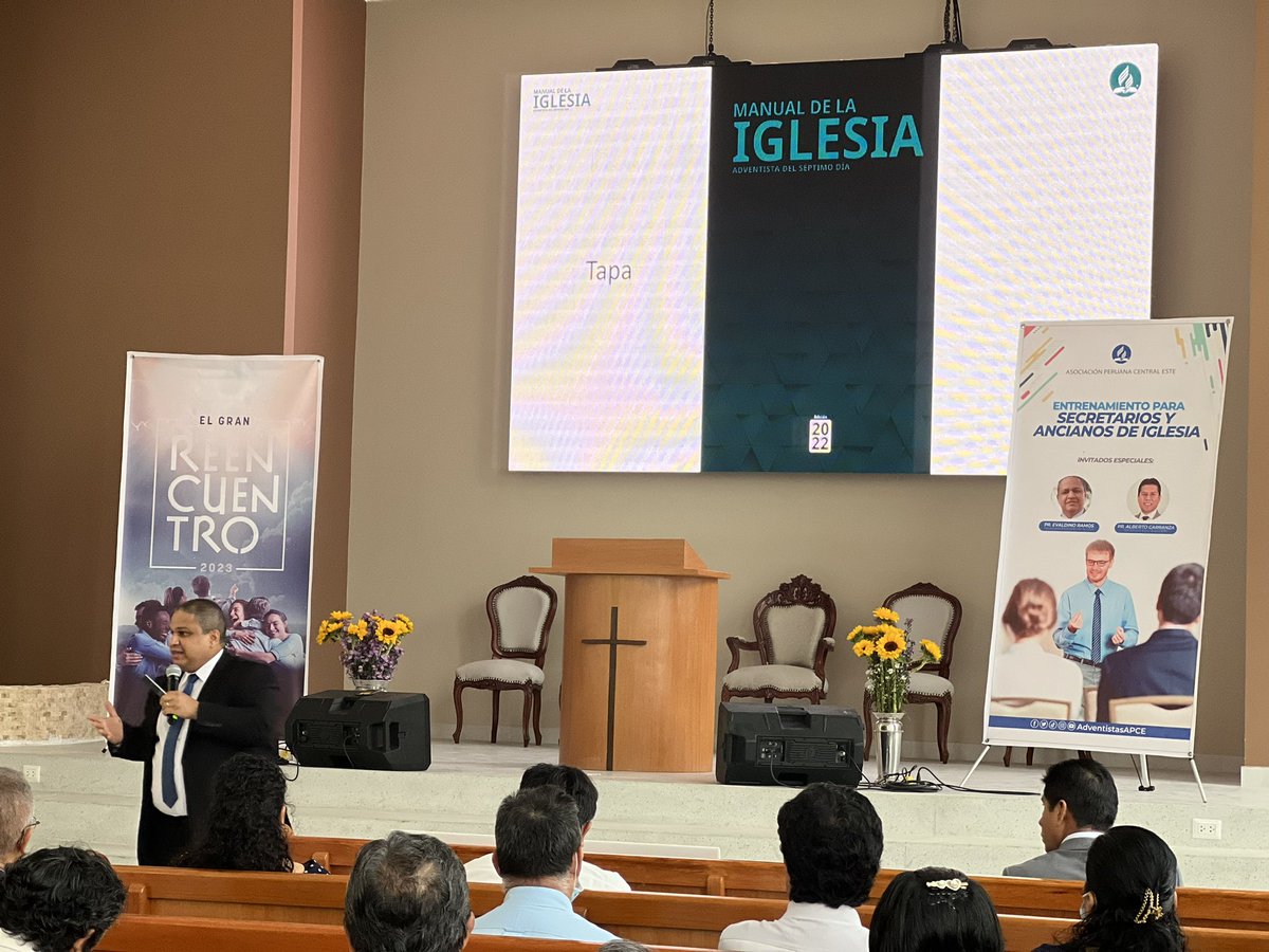 Pr. Evaldino Ramos Secretario Ejecutivo asociado de la DSA presenta las modificaciones del nuevo Manual de Iglesia 📖🙋🏻‍♂️
#EntrenamientoACMS #RID #ÉnfasisMisioneros