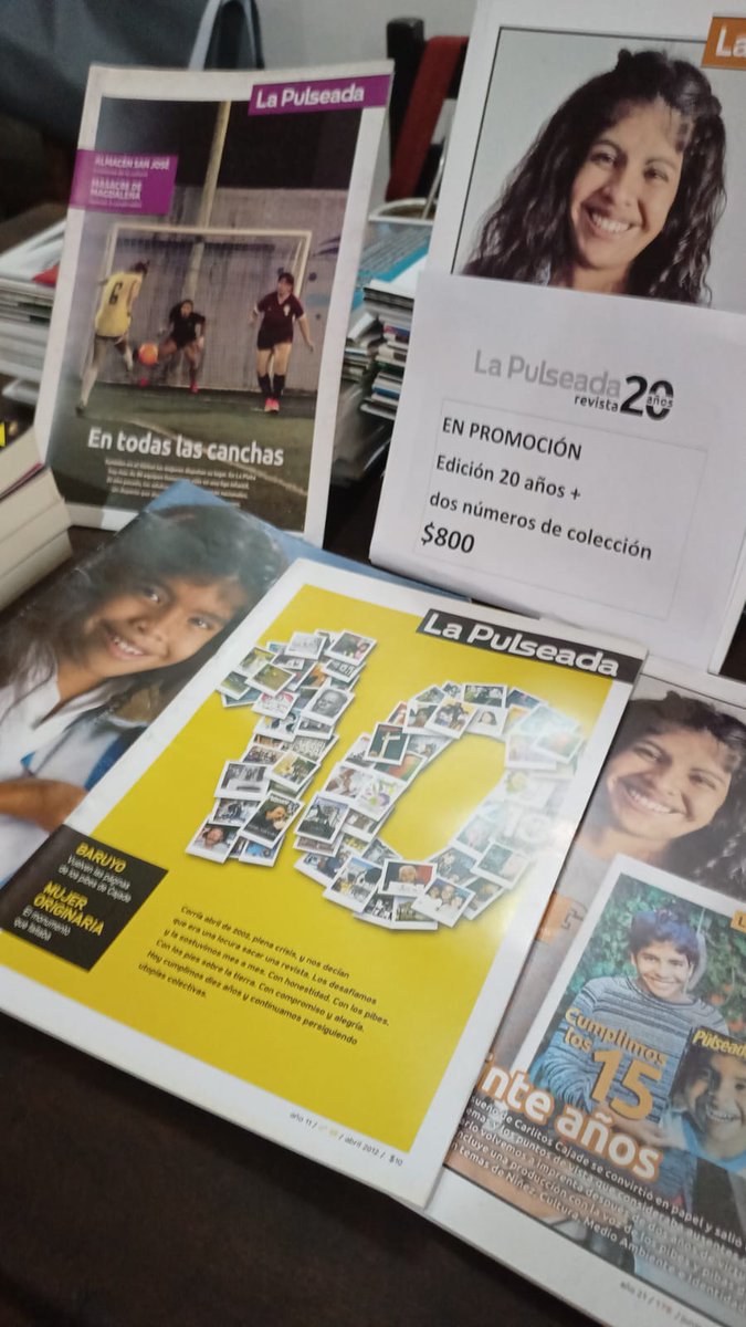 lapulseada's tweet image. #ahora La Pulseada en la #ferliadellibro en @SiPreBo en #promoción nuestra edición #20años + números anteriores 🧡