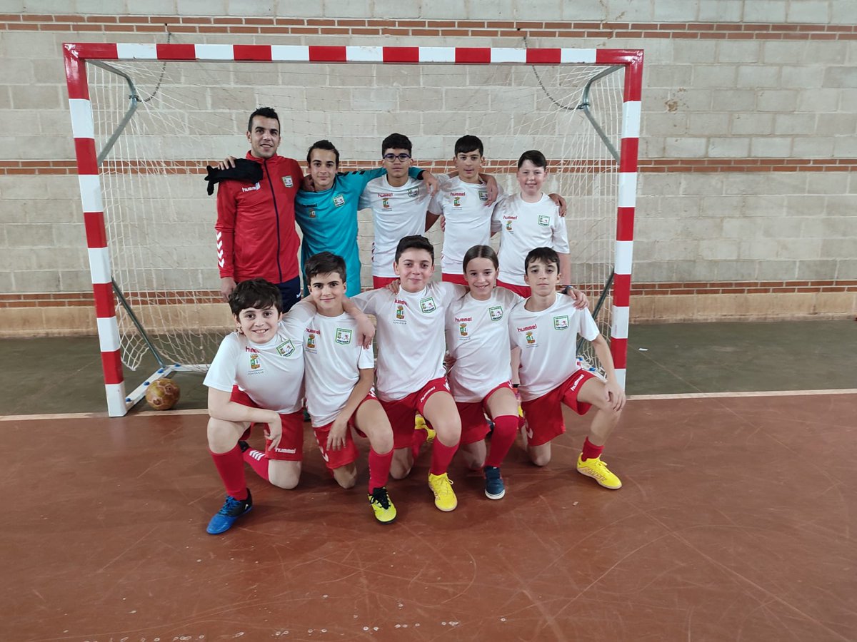 Los infantiles consiguen una victoria importante en su visita a Chiloeches. Enhorabuena chic@s. Después de ésta vendrán más.