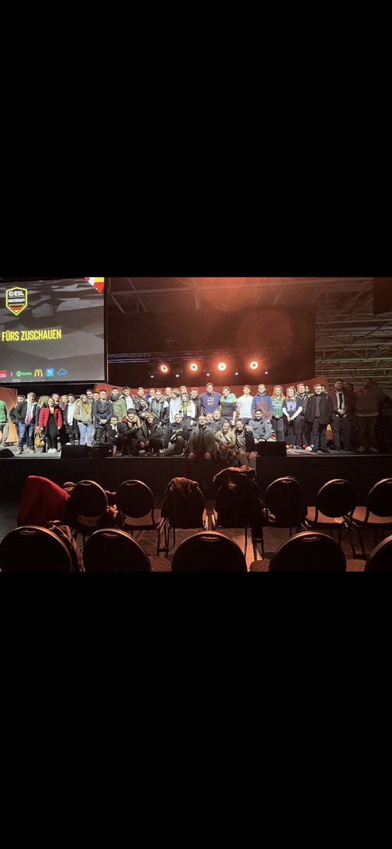 Die Klassenfahrt endet hier erneut.
Es war erneut ein genialer Verlauf der Season mit zig Überraschungen an allen Ecken und Kanten 🙏 
Ich bin dankbar, einfach nur dankbar 🥹❤️ 
Alle zu taggen ist unmöglich, fühlt euch bitte gedrückt💐